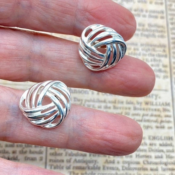 NAPIER Silver Tone Knot Hinge Clip On Earrings - Picture 1 of 8